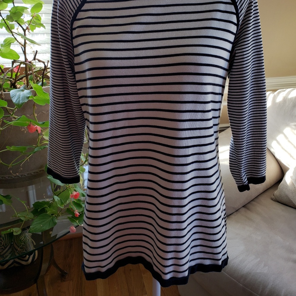 ● Talbots sweater ● - Picture 3 of 6